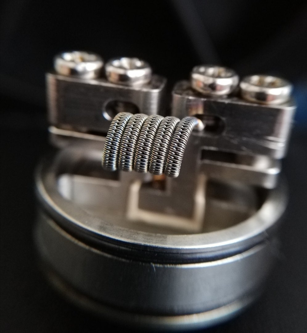 RD-Coils Handmade Staggered Fused Clapton NI80 Coil 0,44 Ohm